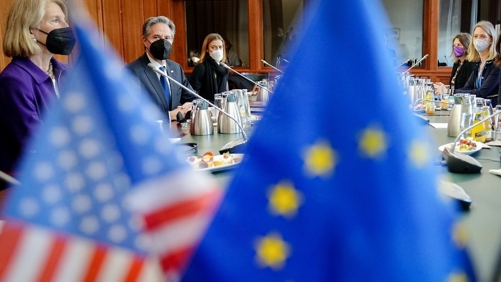 Transatlantic Economy 2022: Σταθερή οικονομική ανάπτυξη για ΗΠΑ και η Ευρώπη παρά τον πόλεμο στην Ουκρανία Transatlantic Economy 2022: Σταθερή οικονομική ανάπτυξη για ΗΠΑ και η Ευρώπη παρά τον πόλεμο στην Ουκρανία